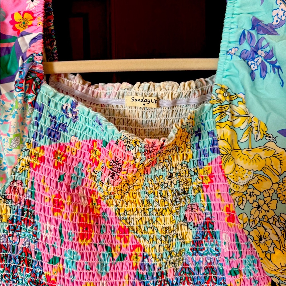 Brand new without tags never worn. Floral print.
